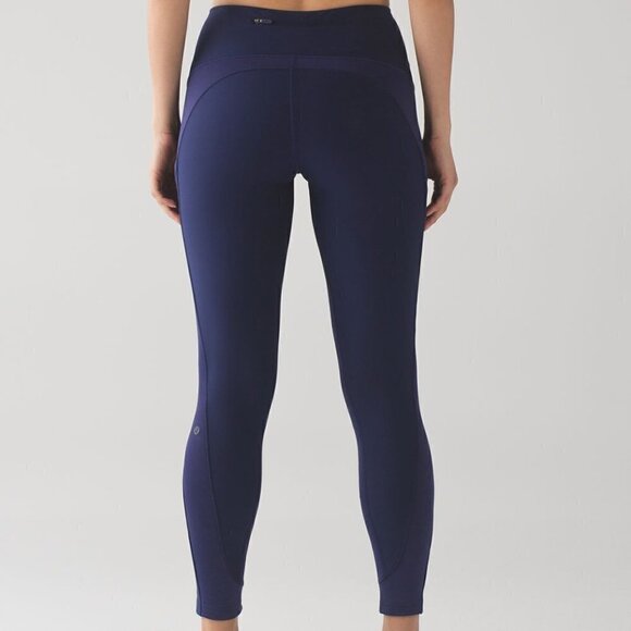 Lululemon Sleet Sprinter Tight - 2 - Picture 2 of 8